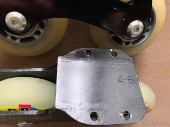 Kolečkové brusle - Podvozek, měkčí kolečka. - 4