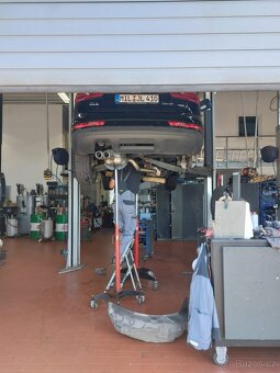 Dvousloupový hydraulický zvedak Nussbaum 4t - 4