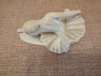 soška tanečnice - 4