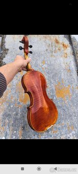 Husle 4/4 Karl Höfner - 4