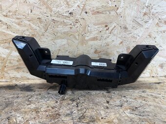 PANEL KLIMATIZACE HYUNDAI I40 97250-3Z900 - 4