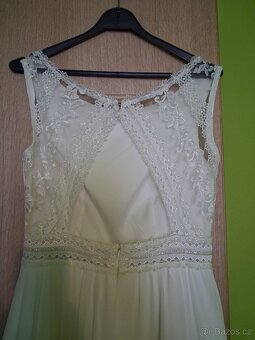Svatební šaty - 4