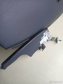 Náhradní díly VW Golf IV - 4