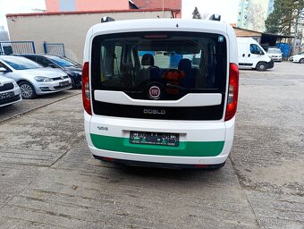 Fiat Doblo Combi Natural Power 2015 - 4