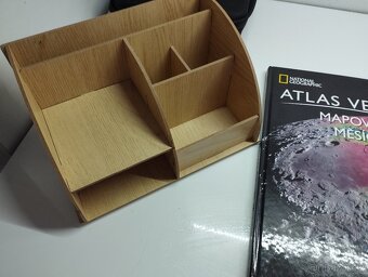 Atlas vesmiru,tipni si - 4