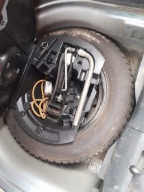 Fabia 1 1,2HTP Clasic 40kW JIŽ JEN DÍLY barva 8151 - 4