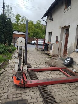 Nůžkový zvedák 2t DDR - 4