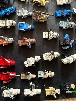 Lego figurky - 4