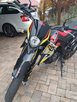 Aprilia - 4