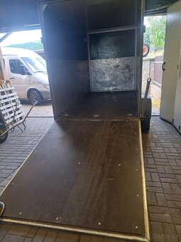 Přívěsný vozík Mayer 2000kg brzdeny - 4