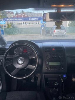 vw Touran 1.6Fsi 85kw - 4