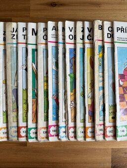 Sada Čtyřlístků 127-148 z roku 1985 & 1986 (chybí 146) - 4