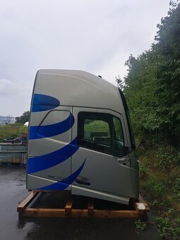 Volvo FH4 2023, 500 - kabina - 4