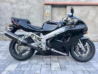 Kawasaki zx7-r Zx7r černá barva - 4