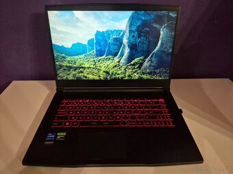 Herní notebook MSI Thin GF63 12VE-074CZ s taškou a chladící - 4