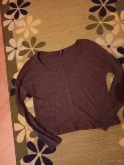 Trička, tílka topy, vel. 34/XS a 36/S zn. Gate, H&M, Bershka - 4