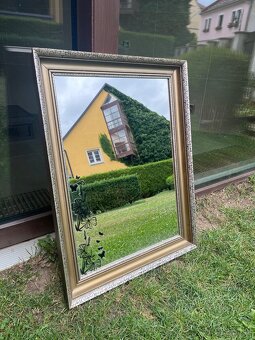 Zrcadlo s designem motýla a mosazný rám - 4