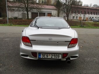 HYUNDAI LANTRA COUPE - 1.6 i - 4