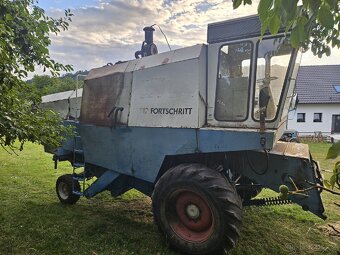 Kombajn Fortschritt E512 - 4