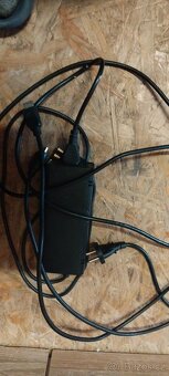 Xbox 360 slim 2 ovladače - 4