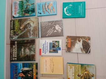 Prodám knihy o rybách a rybaření. - 4