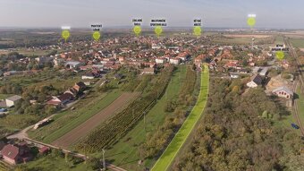 Rodinný dům 3+1 v Hodonicích s velkou zahradou - 4