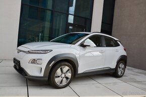 HYUNDAI KONA EV ELEKTRIC 100Kw 1 MAJITEL KAMERA - 4