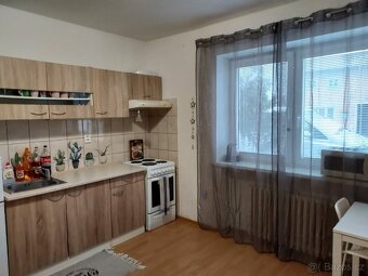 Pronájem rekonstruovaného bytu 2+1, 60m2 - 4
