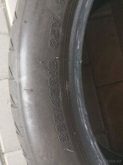 Sada letních pneu Bridgestone Turanza 245/45 R18 - 4