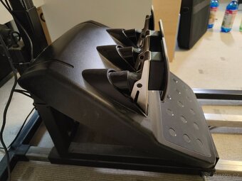 Logitech G29 volant + pedály - 4