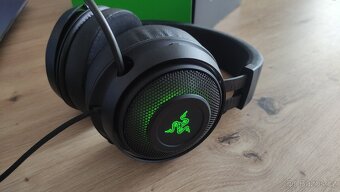 Herní sluchátka Razer Kraken Ultimate RGB - 4