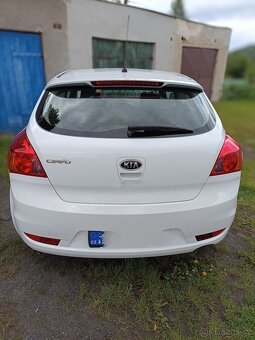 Prodám Kia Cee'd 1,6 benzín 93kW - 4