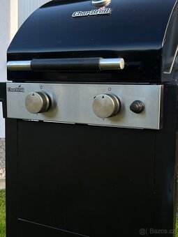 Plynový gril Char-Broil - 4