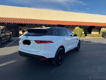 2019 Jaguar F-Pace Premium 2.0L AWD - 4
