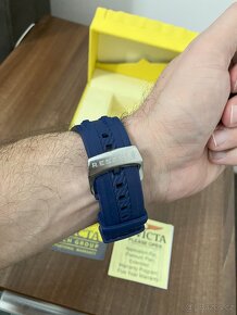 hodinky Invicta Reserve - 4