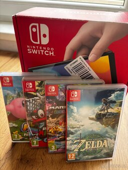 Nintendo Switch Oled - 4