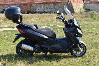 Malaguti Madison 250 - 4