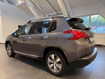 Peugeot 2008 1.2 PureTech 60 kW Allure nová STK a servis - 4