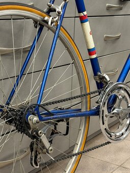 Silniční kolo Favorit - 4