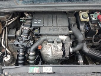 Peugeot 308sw 1.6hdi - 4