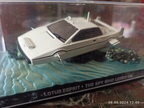 LOTUS ESPRIT 007 - 4
