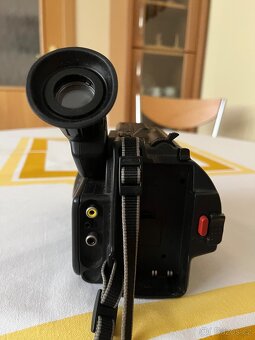 Canon UC100 8 mm- Videocamcorder - 4
