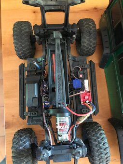 Traxxas TRX 4 Land Rover 1:10 RTR - 4
