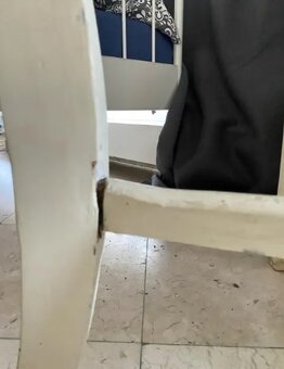Starožitný stůl po renovaci - 4