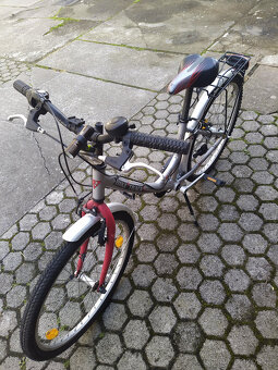Prodám pěkné kolo Bike Track s převodovkou v náboji - 4