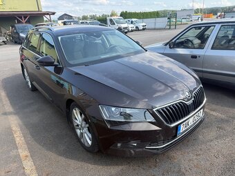 Škoda Superb kombi - 4