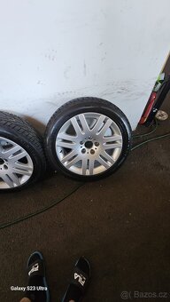 Pneu 245/45/18 - 4