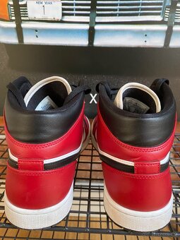 Jordan 1 Chicago Black-toe Size 45 - 4