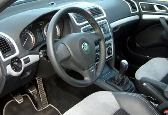 Škoda Octavia 2 RS - 4