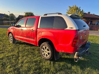 Toyota Hilux 2,5 - 4
